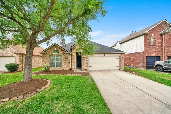 Coliving in Fondren Gardens - Sw Houston, Houston