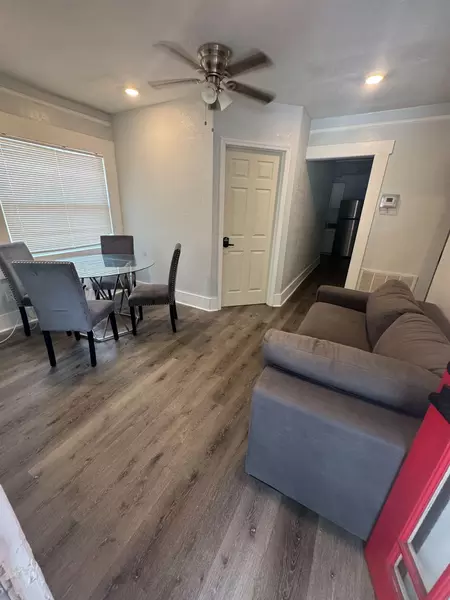 Coliving in Sulphur Springs - North Tampa, Tampa
