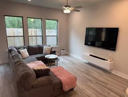Coliving in Central Southwest - Sw Houston, Houston