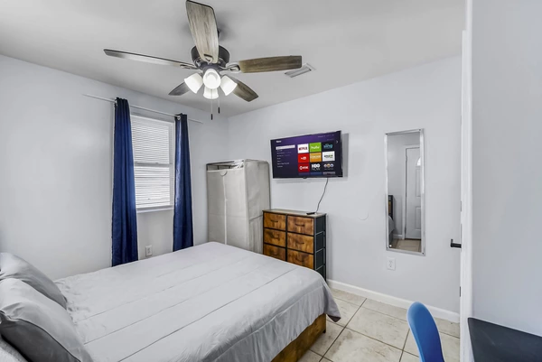 Coliving in Cedar Hills - Westside, Jacksonville