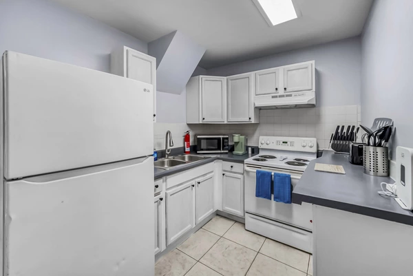 Coliving in Cedar Hills - Westside, Jacksonville