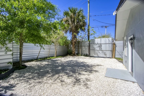 Coliving in Cedar Hills - Westside, Jacksonville