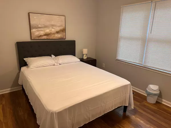 Coliving in Fuquay-Varina - Outer Triangle, Raleigh