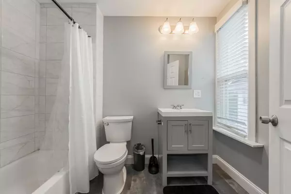 Coliving in Midtown-Westport - KCMO, Kansas City