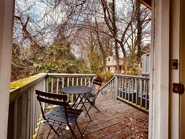 Coliving in Brightleaf Square - Durham, Raleigh