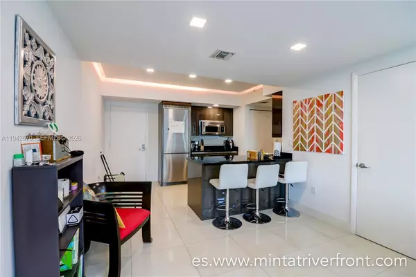 2 bedrooms apartment for rent in Downtown Miami - Miami, Miami