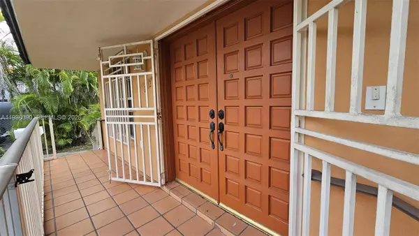3 bedrooms apartment for rent in Coral Gables - Miami Dade, Miami
