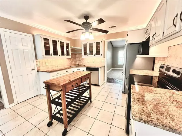 3 bedrooms apartment for rent in Northwood Hills - Ne Dallas, Dallas