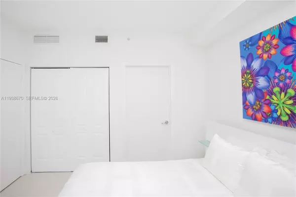 2 bedrooms apartment for rent in Downtown Miami - Miami, Miami