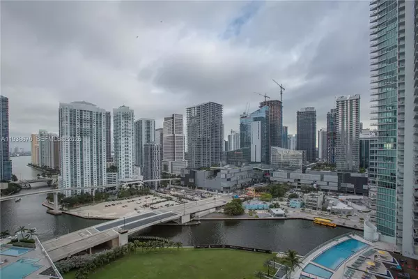 2 bedrooms apartment for rent in Downtown Miami - Miami, Miami
