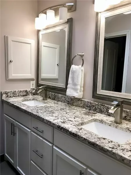 3 bedrooms apartment for rent in Addison - Nw Dallas, Dallas