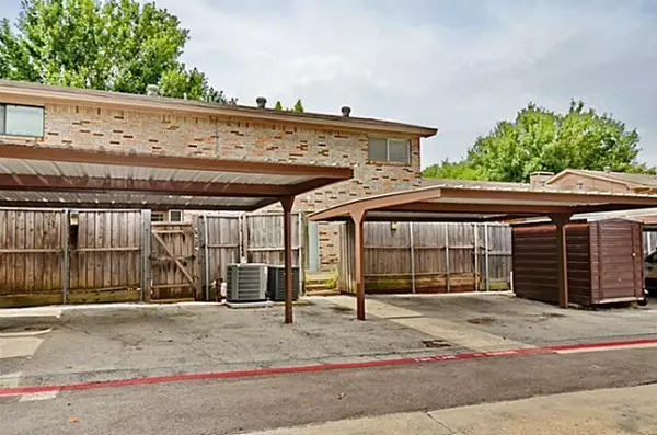 2 bedrooms apartment for rent in Vickery Meadow - Ne Dallas, Dallas