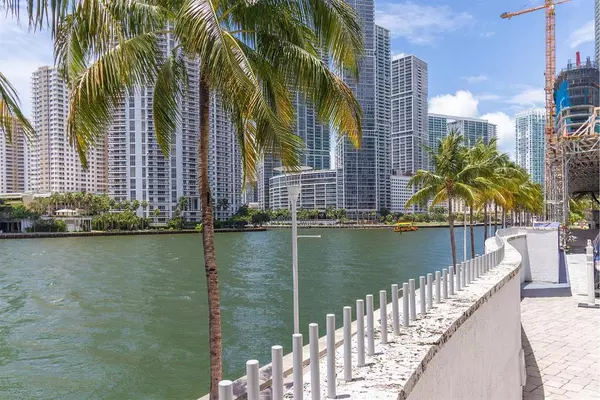 2 bedrooms apartment for rent in Downtown Miami - Miami, Miami