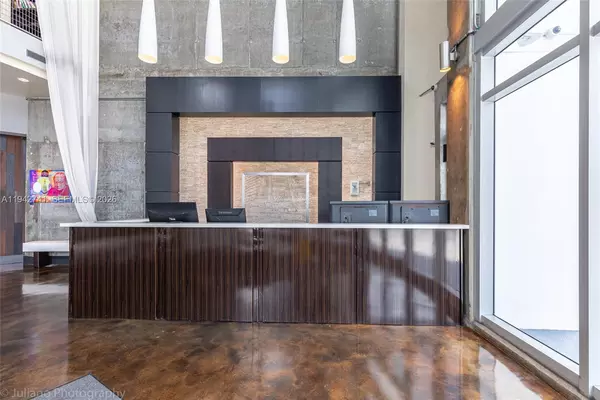 3 bedrooms apartment for rent in Downtown Miami - Miami, Miami