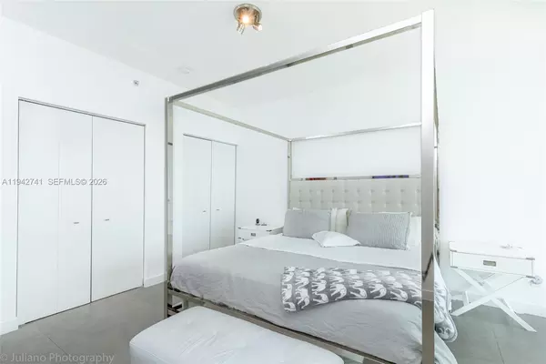 3 bedrooms apartment for rent in Downtown Miami - Miami, Miami