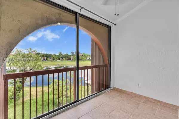 3 bedrooms apartment for rent in Sweetwater - Miami Dade, Miami