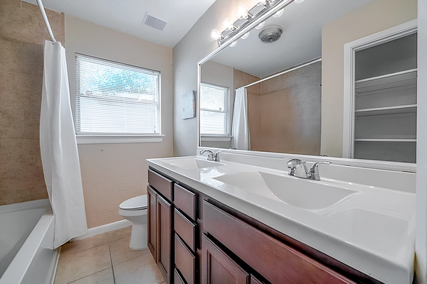 Coliving in Pasadena - Se Houston, Houston