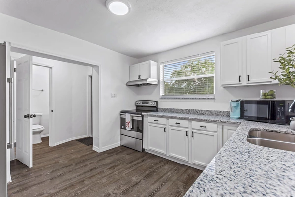 Coliving in Hyde Park Tampa - Central Tampa, Tampa