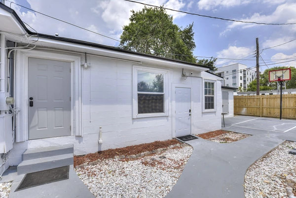 Coliving in Hyde Park Tampa - Central Tampa, Tampa