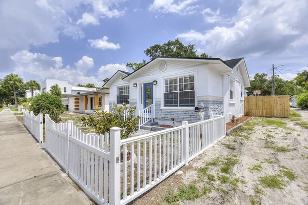 Coliving in Hyde Park Tampa - Central Tampa, Tampa