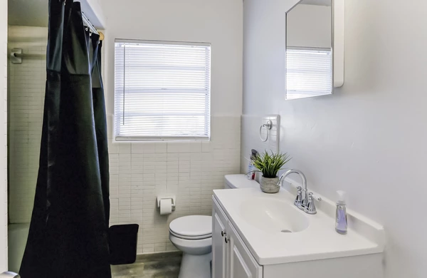 Coliving in Sulphur Springs - North Tampa, Tampa