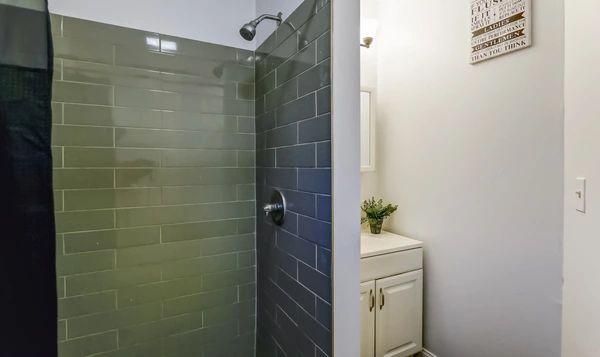 Coliving in Sulphur Springs - North Tampa, Tampa