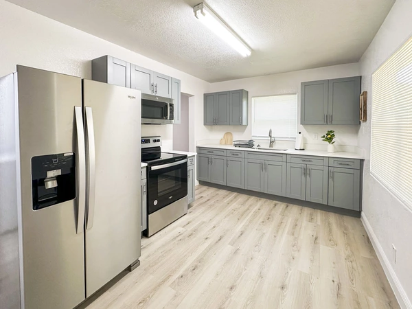 Coliving in Forest Hills Tampa - North Tampa, Tampa
