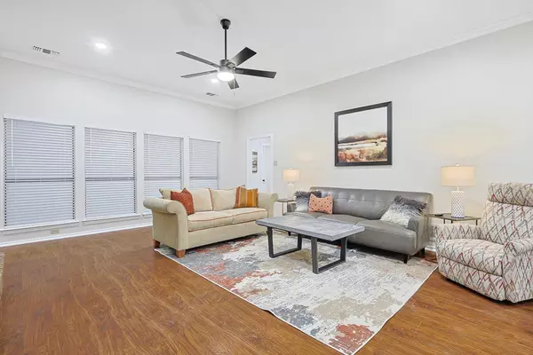 Coliving in DeSoto - Sw Dallas, Dallas