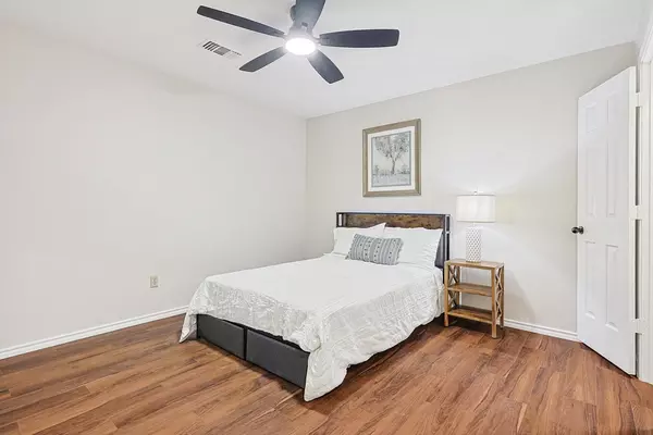 Coliving in DeSoto - Sw Dallas, Dallas