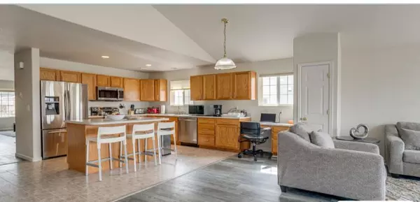 Coliving in Aurora CO - Outer Denver, Denver