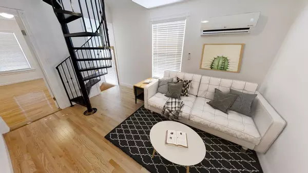 Coliving in Ward Two - Somerville, Boston