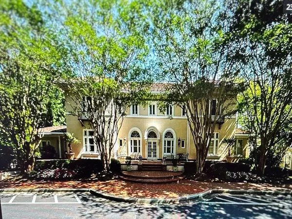 4 bedrooms apartment for rent in Candler Park - East Atl, Atlanta