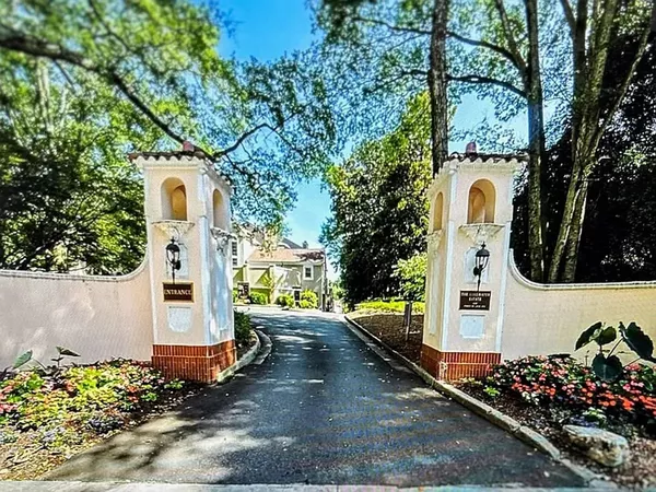 4 bedrooms apartment for rent in Candler Park - East Atl, Atlanta