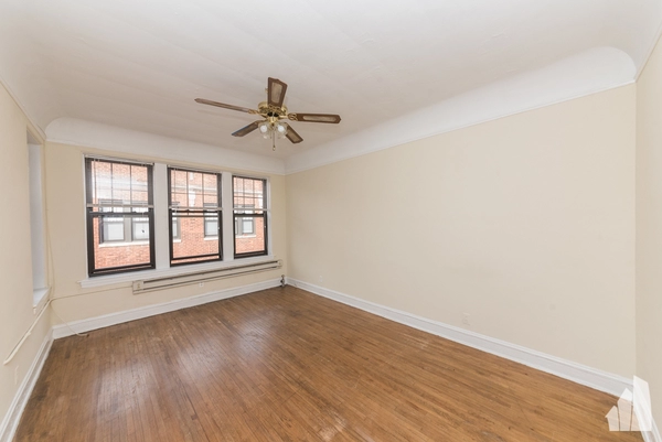Studio Apartment for rent in North Center - North Side, Chicago