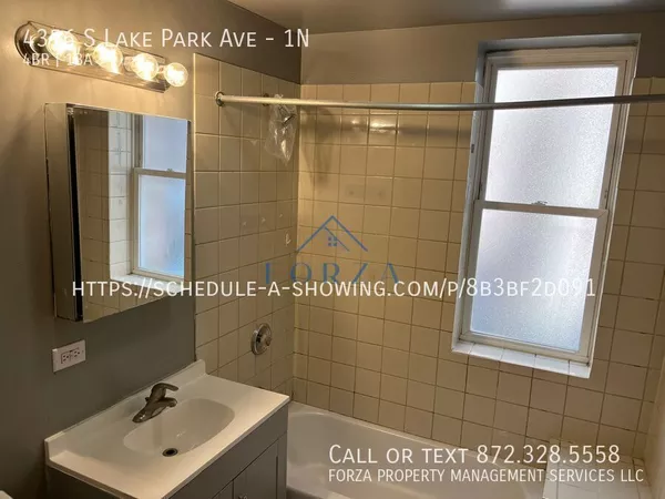 4 bedrooms apartment for rent in Kenwood - South Side, Chicago