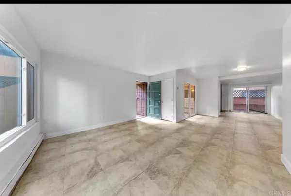 4 bedrooms apartment for rent in San Carlos - Inland, San Diego