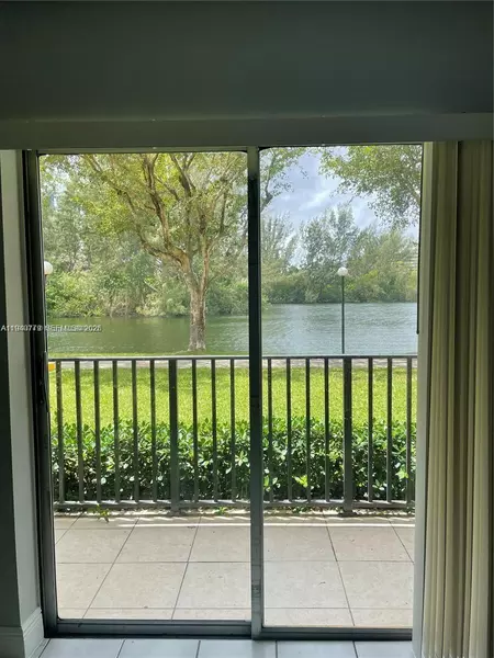 2 bedrooms apartment for rent in West Miami - Miami Dade, Miami