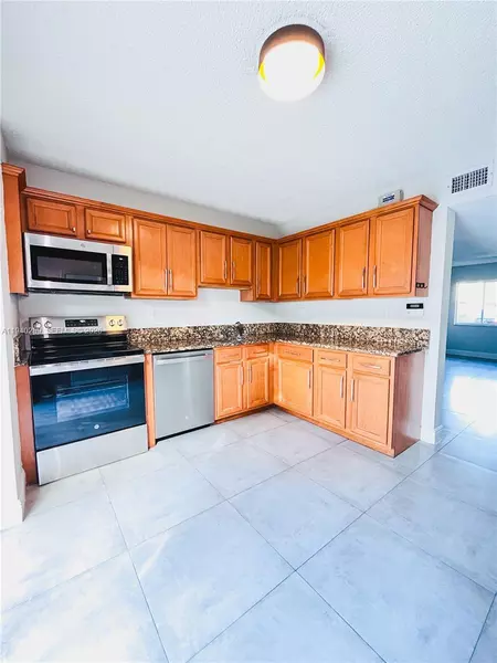 1 bedroom apartment for rent in Westchester FL - Miami Dade, Miami
