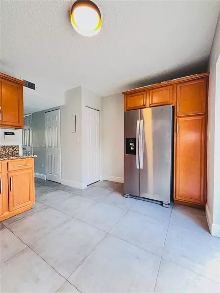 1 bedroom apartment for rent in Westchester FL - Miami Dade, Miami