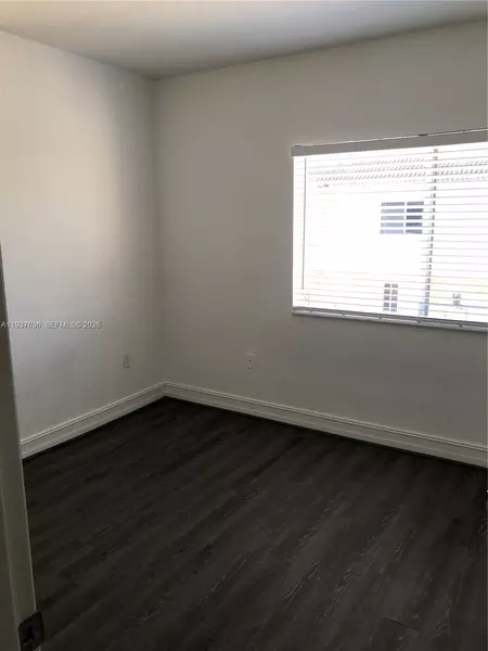 2 bedrooms apartment for rent in Westchester FL - Miami Dade, Miami