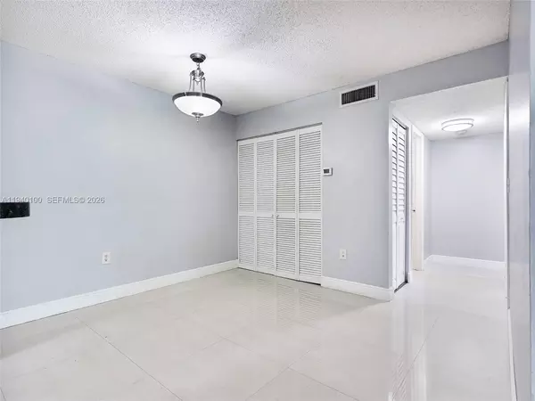 2 bedrooms apartment for rent in The Hammocks - Miami Dade, Miami