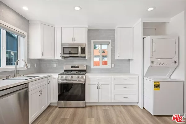 2 bedrooms apartment for rent in Mar Vista - Westside / South Bay, Los Angeles