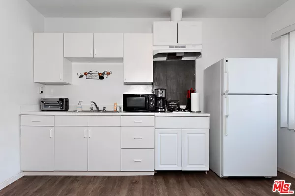 Studio Apartment for rent in Mar Vista - Westside / South Bay, Los Angeles