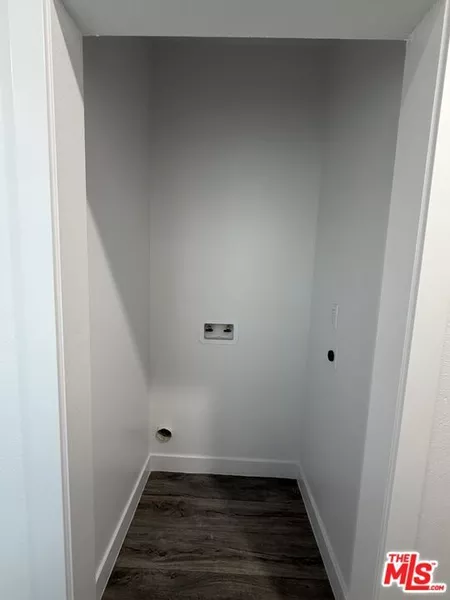 4 bedrooms apartment for rent in South Gate - Southeast, Los Angeles