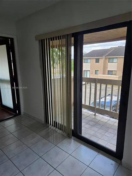 2 bedrooms apartment for rent in The Hammocks - Miami Dade, Miami