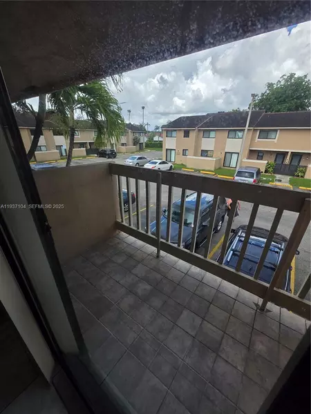 2 bedrooms apartment for rent in The Hammocks - Miami Dade, Miami