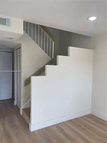 3 bedrooms apartment for rent in Westchester FL - Miami Dade, Miami