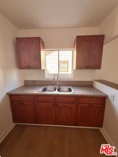2 bedrooms apartment for rent in Mid City - Central Los Angeles, Los Angeles