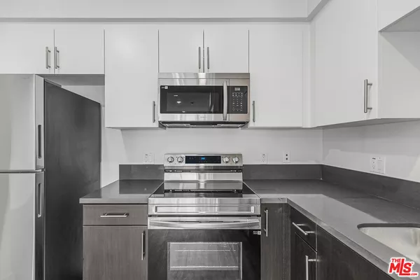 1 bedroom apartment for rent in Mid City - Central Los Angeles, Los Angeles