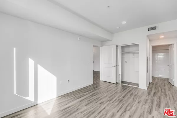 1 bedroom apartment for rent in Mid City - Central Los Angeles, Los Angeles